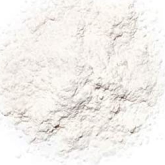 🦋6/$25 Naked Cosmetics HD Translucent Powder New - Picture 2 of 7